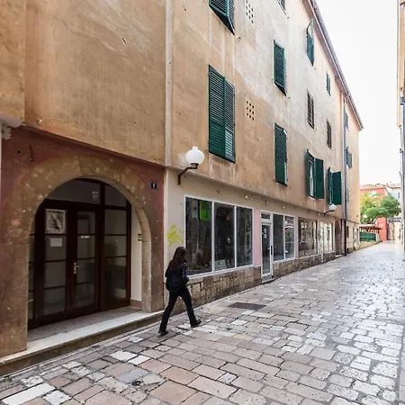 Appartamento Viktorija 1br